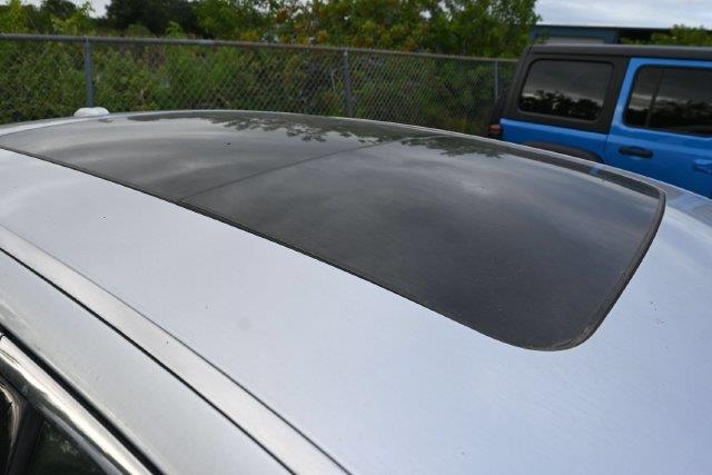 2015 Lincoln MKS - $12,995