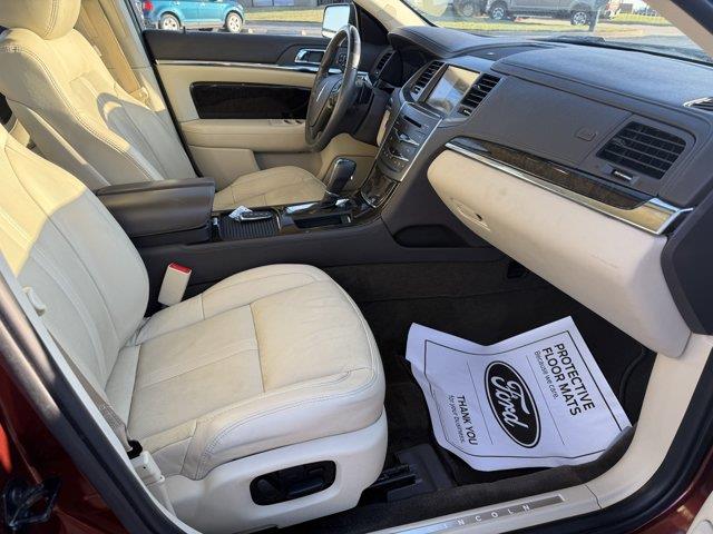 2016 Lincoln MKS - $15,990