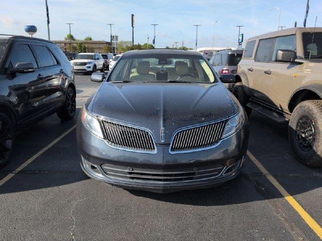 2014 Lincoln MKS - $8,949