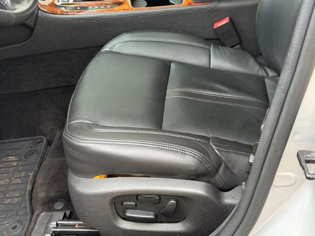 2013 Lincoln MKS - $9,472