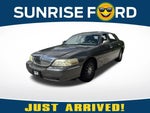 2004 Town Car Thumbnail 1