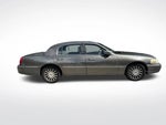 2004 Town Car Thumbnail 4
