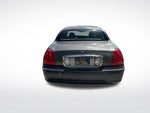 2004 Town Car Thumbnail 7