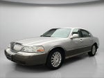 2003 Town Car Thumbnail 3