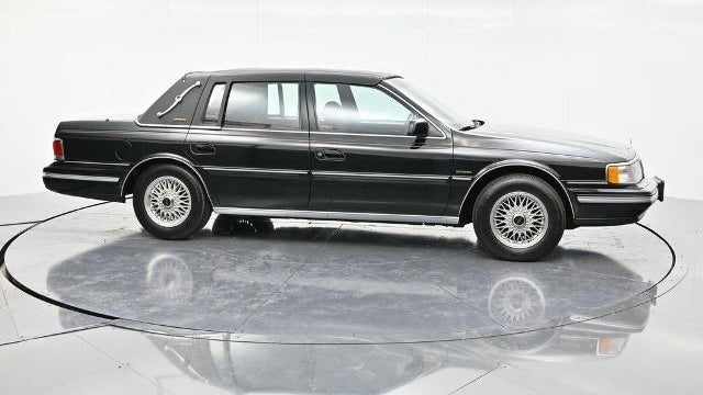 1990 Lincoln Continental Signature