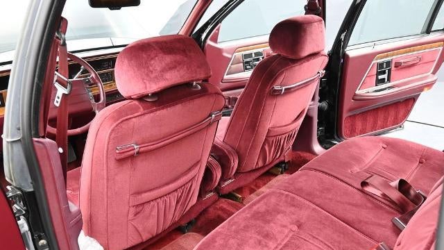 1990 Lincoln Continental Signature