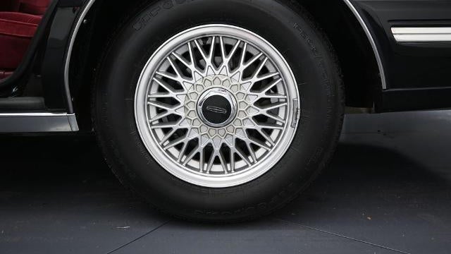 1990 Lincoln Continental Signature
