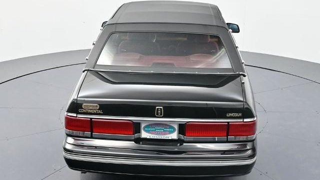 1990 Lincoln Continental Signature