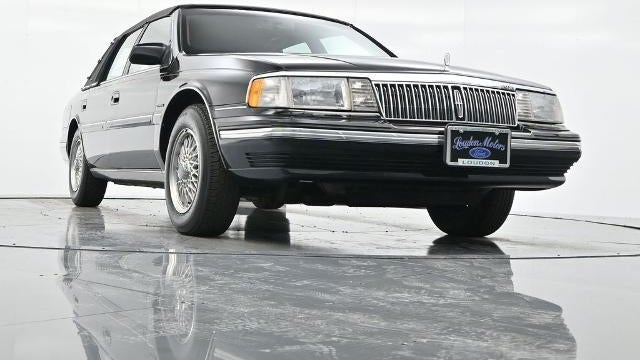 1990 Lincoln Continental Signature