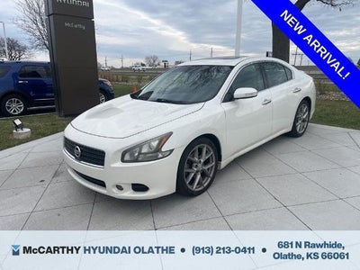 2011 Nissan Maxima 3.5 SV 4DR Sedan