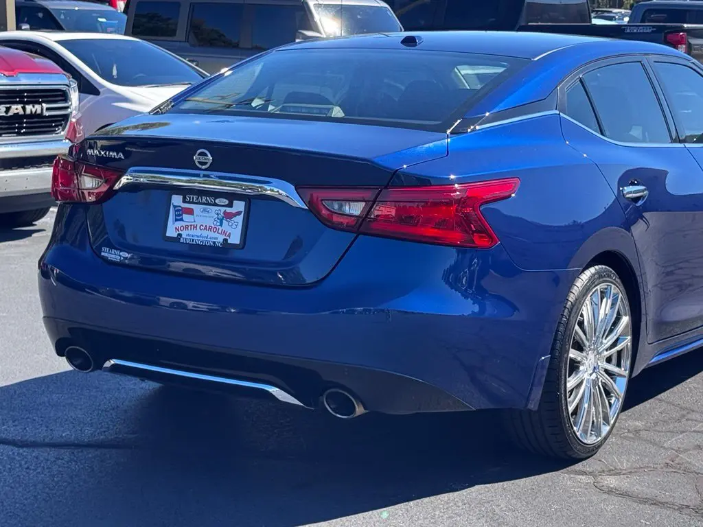 2017 Nissan Maxima - $9,900