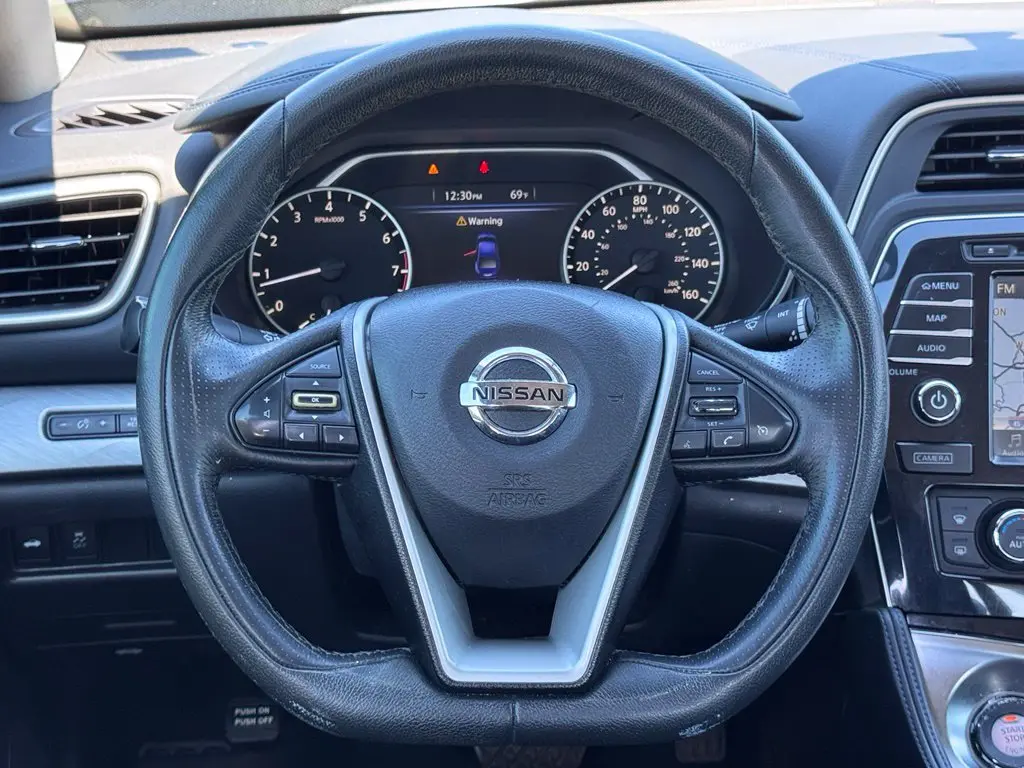 2017 Nissan Maxima - $9,900