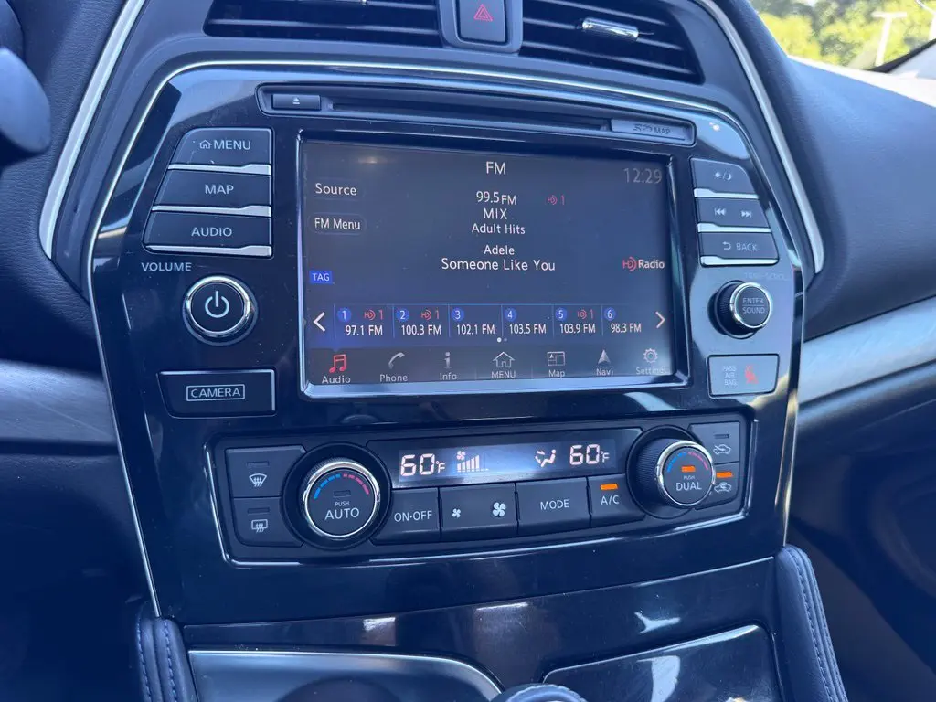 2017 Nissan Maxima - $9,900