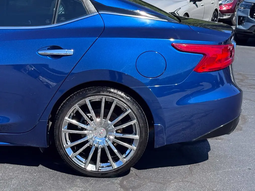 2017 Nissan Maxima - $9,900