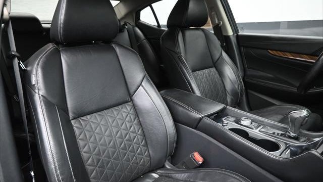 2017 Nissan Maxima Platinum