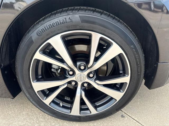 2017 Nissan Maxima - $15,500