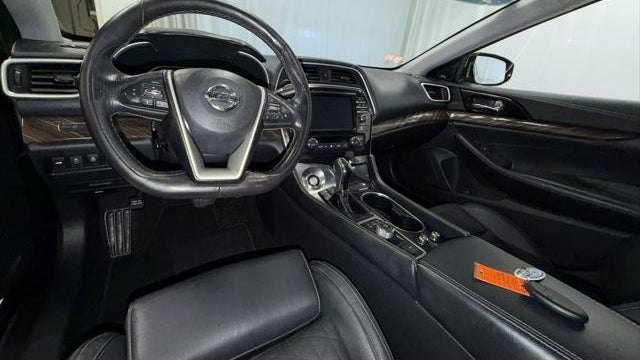 2017 Nissan Maxima Platinum