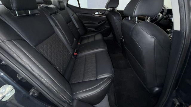2017 Nissan Maxima Platinum