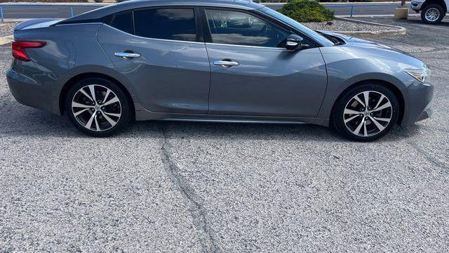 2017 Nissan Maxima Platinum