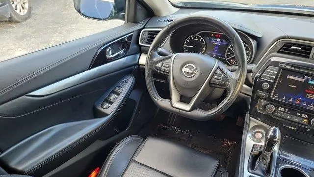 2023 Nissan Maxima 3.5 SV