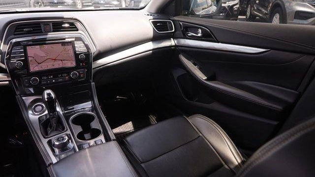 2023 Nissan Maxima 3.5 SV
