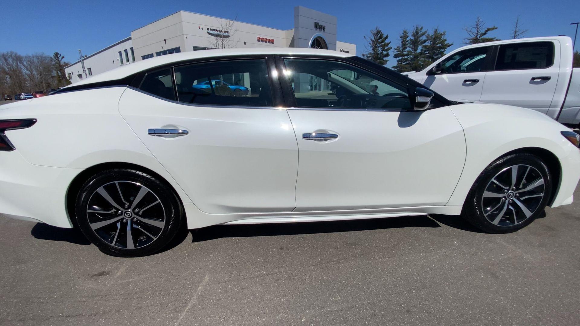 2023 Nissan Maxima 3.5 SV