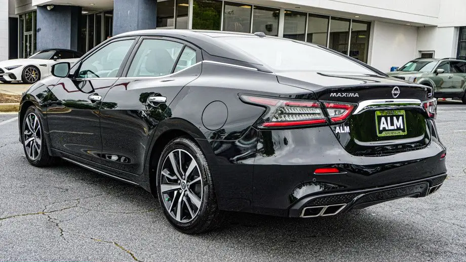 2023 Nissan Maxima 3.5 SV