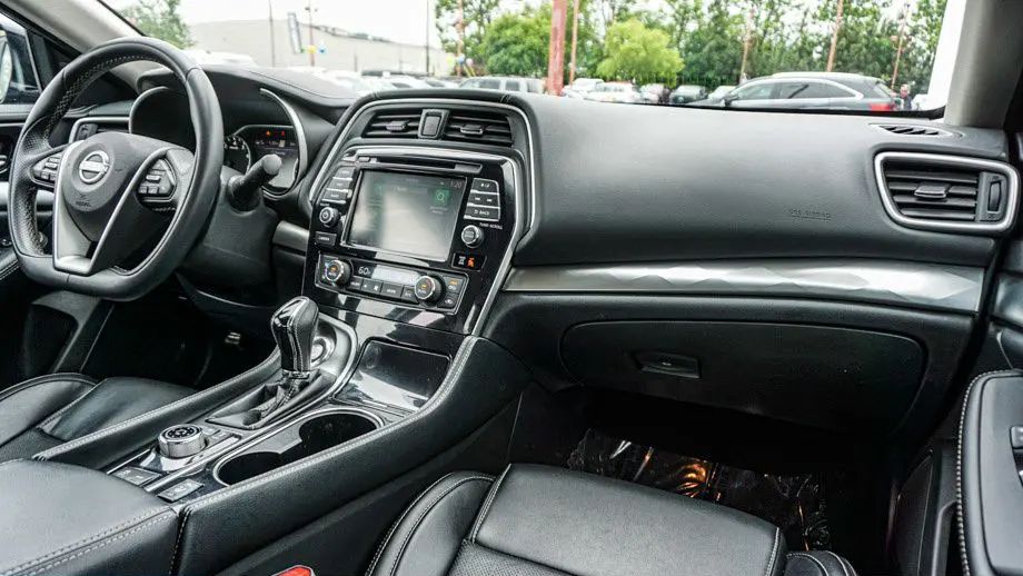 2023 Nissan Maxima 3.5 SV