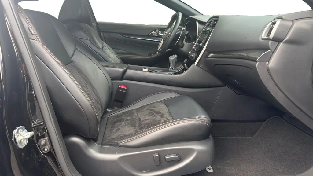 2023 Nissan Maxima 3.5 SR
