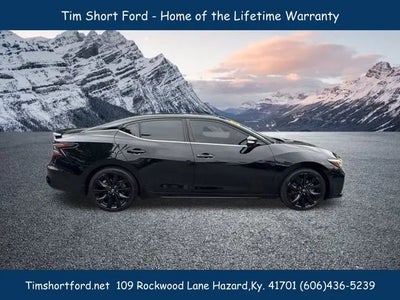 2023 Nissan Maxima 3.5 SR 4DR Sedan