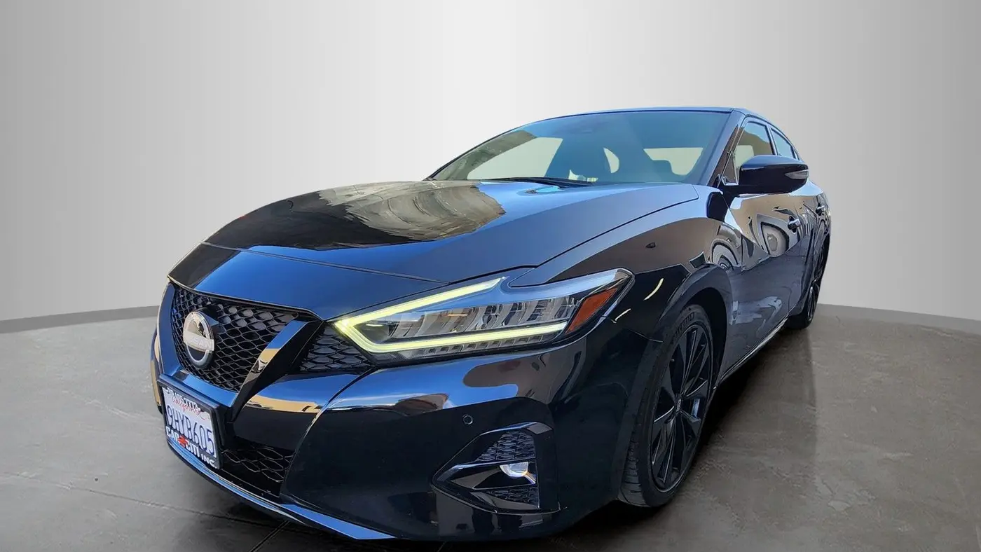 2023 Nissan Maxima 3.5 SR