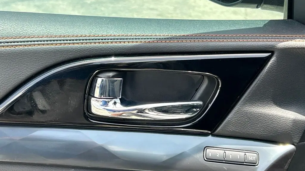 2023 Nissan Maxima 3.5 SR