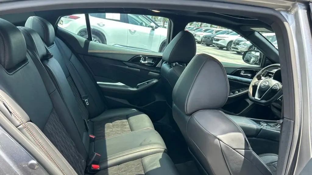 2023 Nissan Maxima 3.5 SR