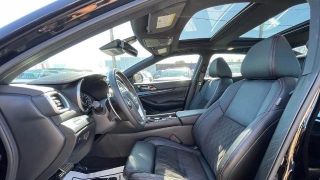 2023 Nissan Maxima 3.5 SR