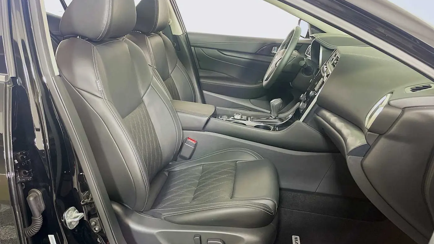 2023 Nissan Maxima 3.5 Platinum
