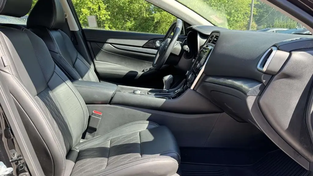2023 Nissan Maxima 3.5 Platinum