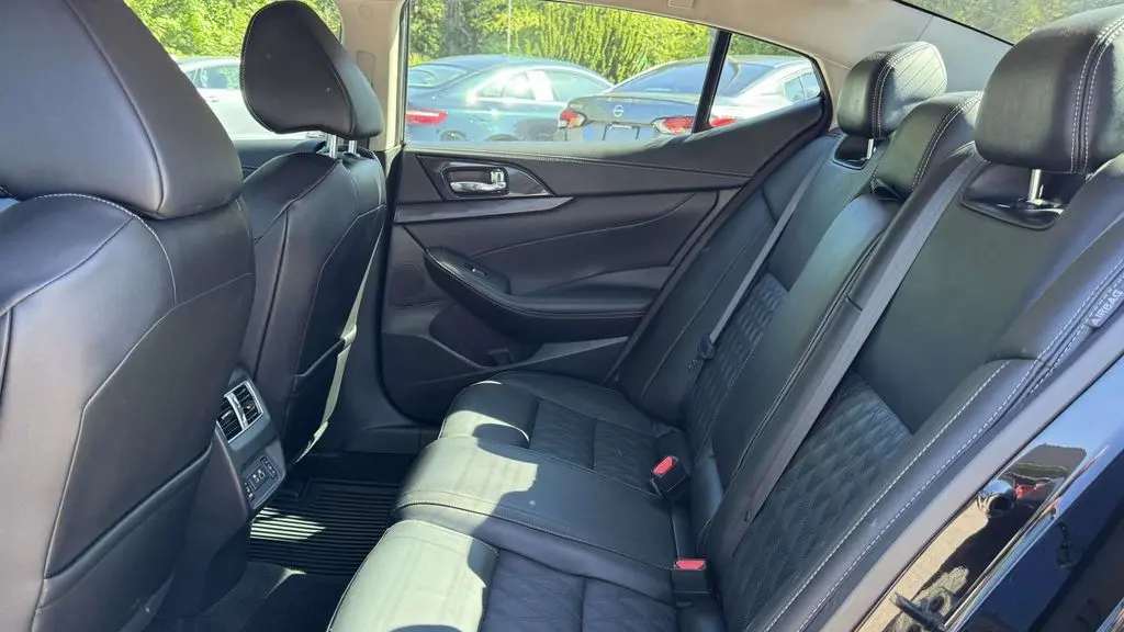 2023 Nissan Maxima 3.5 Platinum