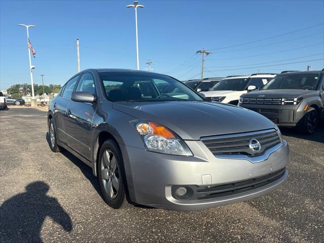 2008 Nissan Altima - $8,699