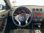 2009 Altima Thumbnail 26