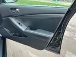 2009 Altima Thumbnail 17