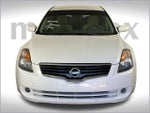 2009 Altima Thumbnail 15