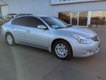 2010 Altima Thumbnail 2