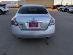 2010 Altima Thumbnail 7