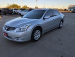 2010 Altima Thumbnail 4