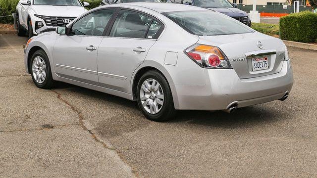 2010 Nissan Altima 2.5 S