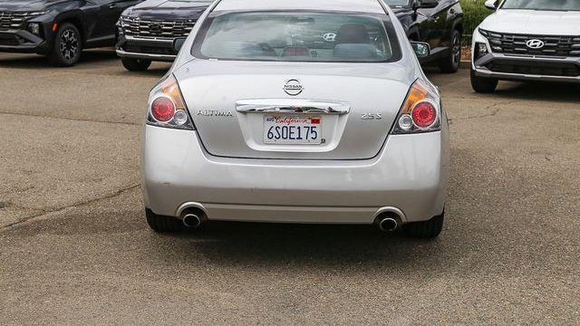 2010 Nissan Altima 2.5 S