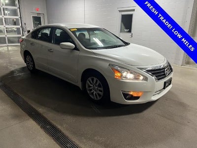 Photo of a 2014 Nissan Altima 2.5 S 4DR Sedan for sale