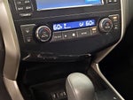 2014 Altima Thumbnail 17