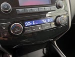 2015 Altima Thumbnail 16