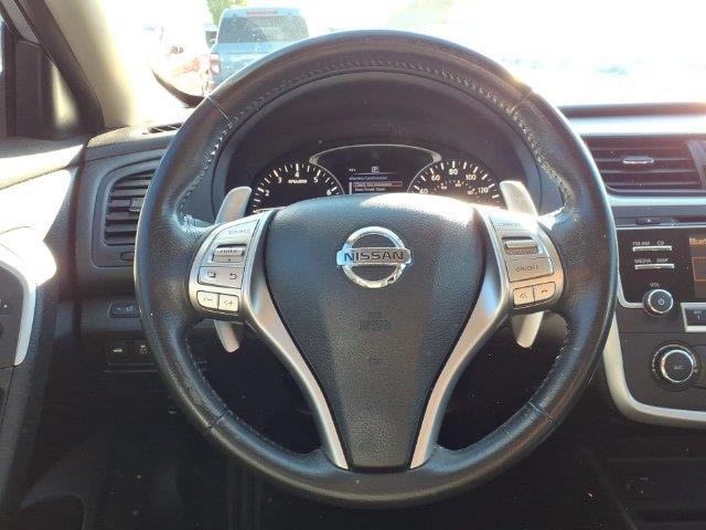 2016 Nissan Altima - $8,999